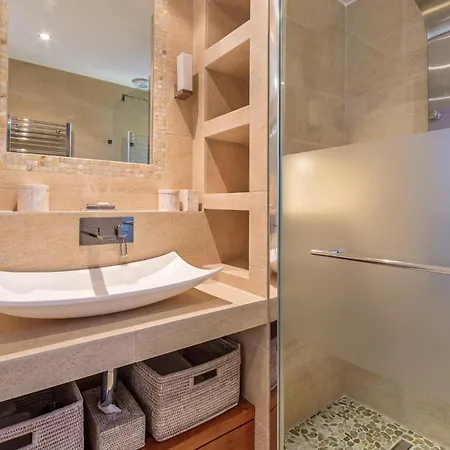 Amazing In With Kitchen Apartment Vallauris